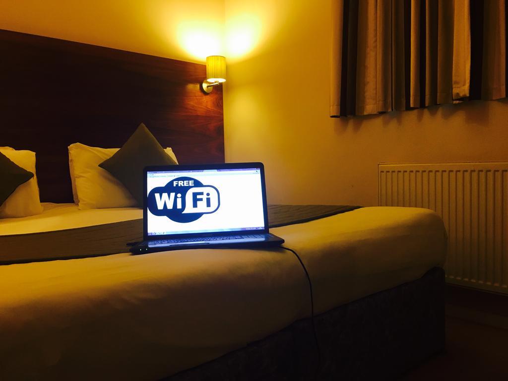 Stockwood Hotel - Luton Airport Экстерьер фото